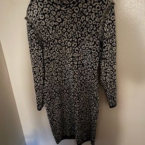 Midi bodycon dress with shoulder pads- Fashion to Figure